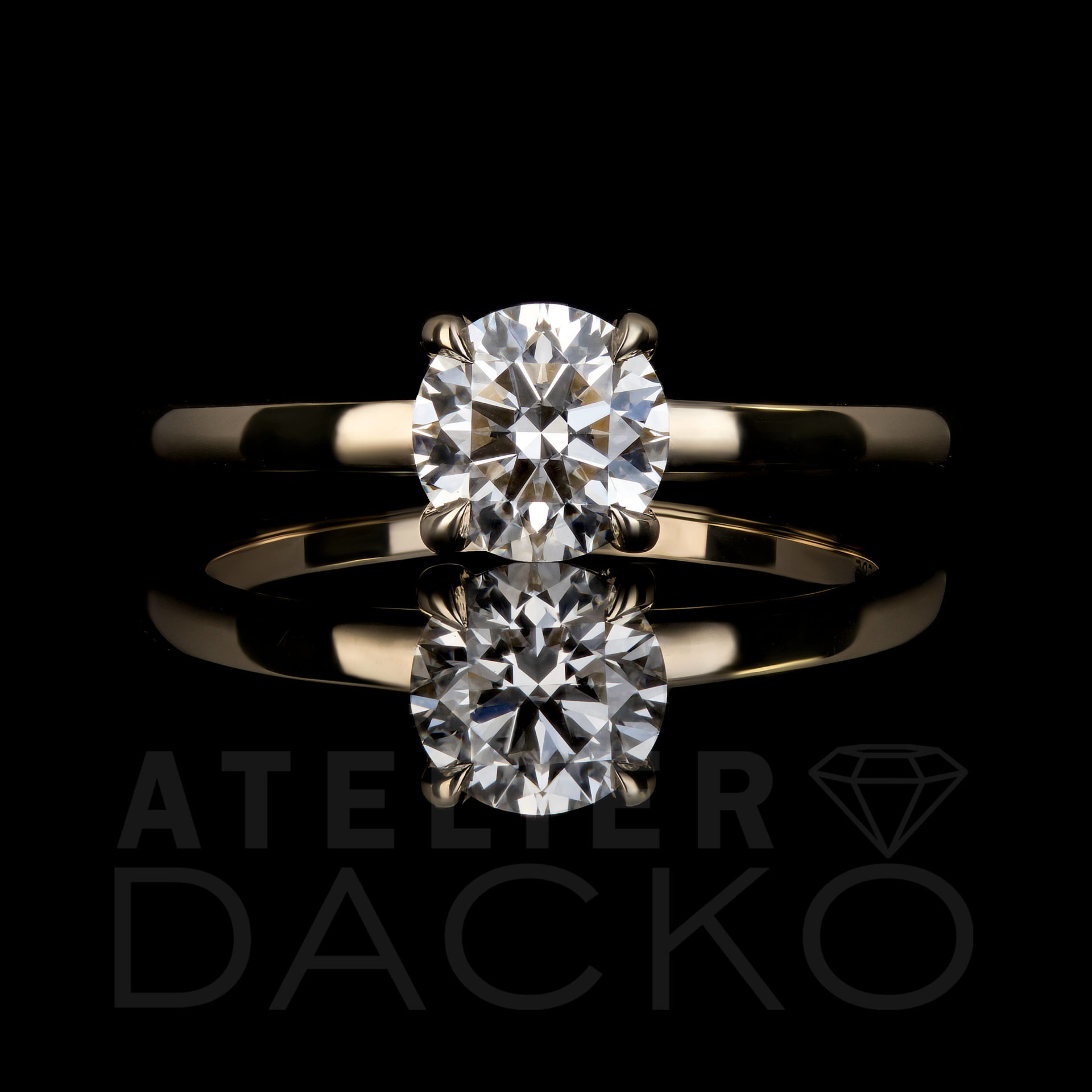 Front Facing 0.60 CT Round Diamond Solitaire Engagement Ring in Yellow Gold