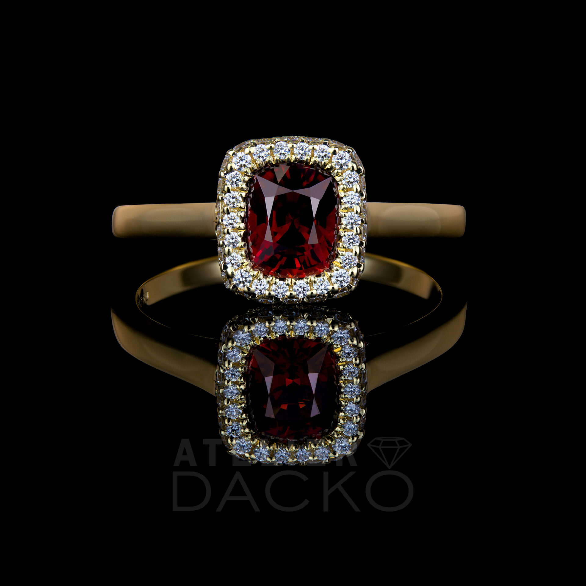 Front Facing Vivid Red Spinel Ring