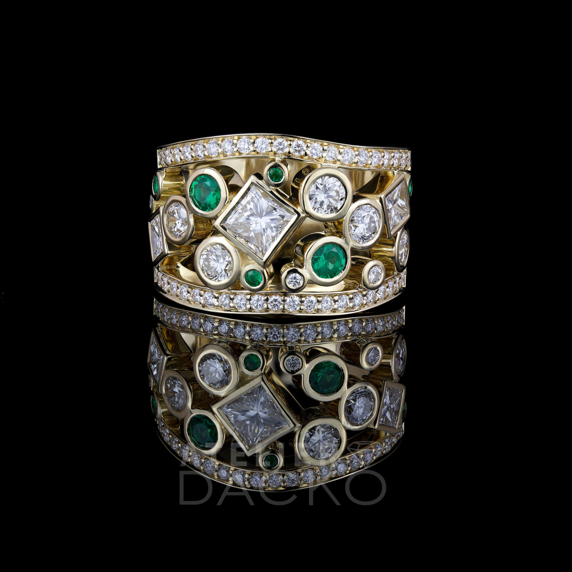 Front Facing Bubble Ring with Emeralds and Diamonds